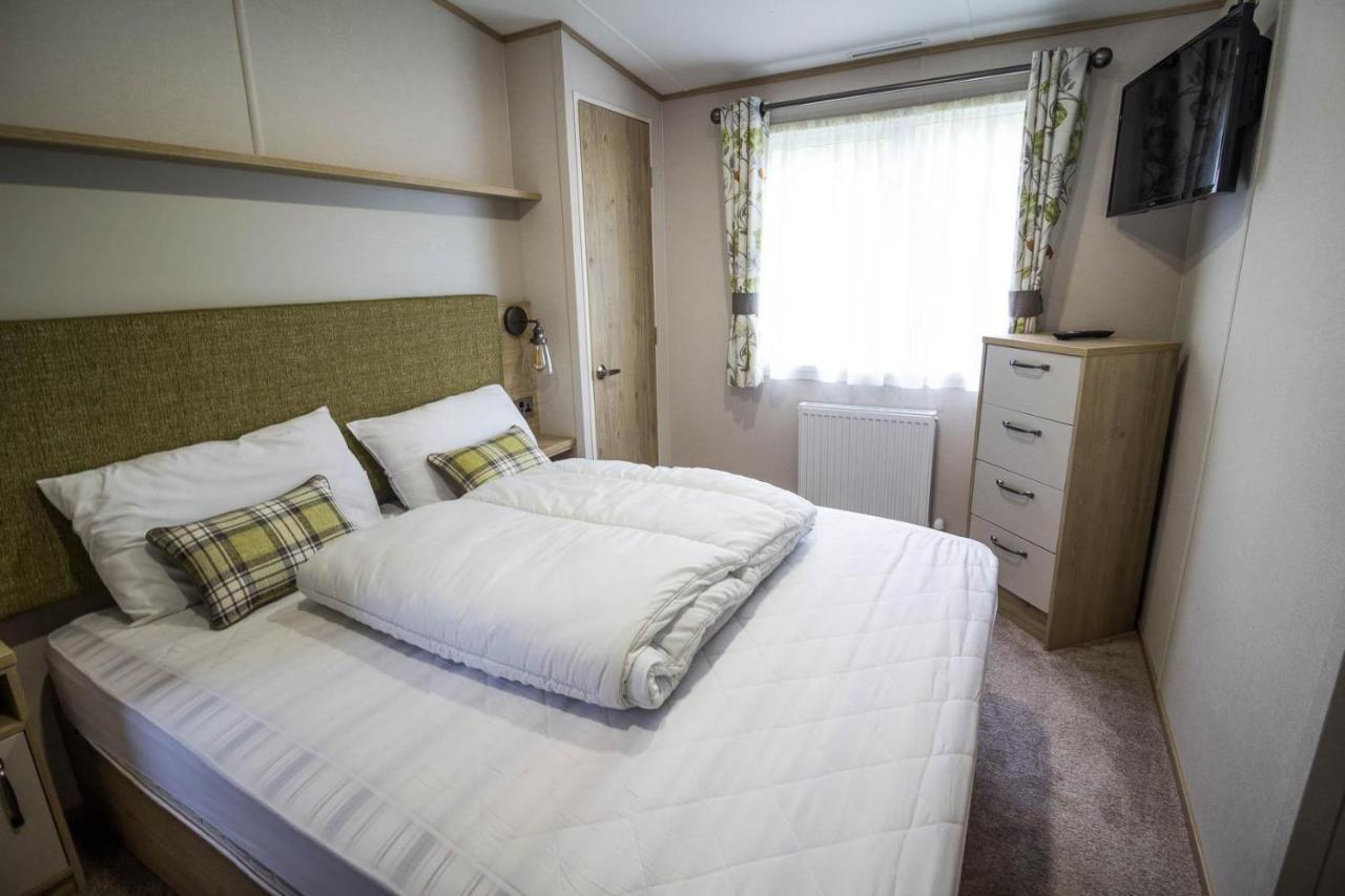 Beautiful 6 Berth Caravan With Decking At Southview Holiday Park Ref 33024O Hotell Skegness Eksteriør bilde