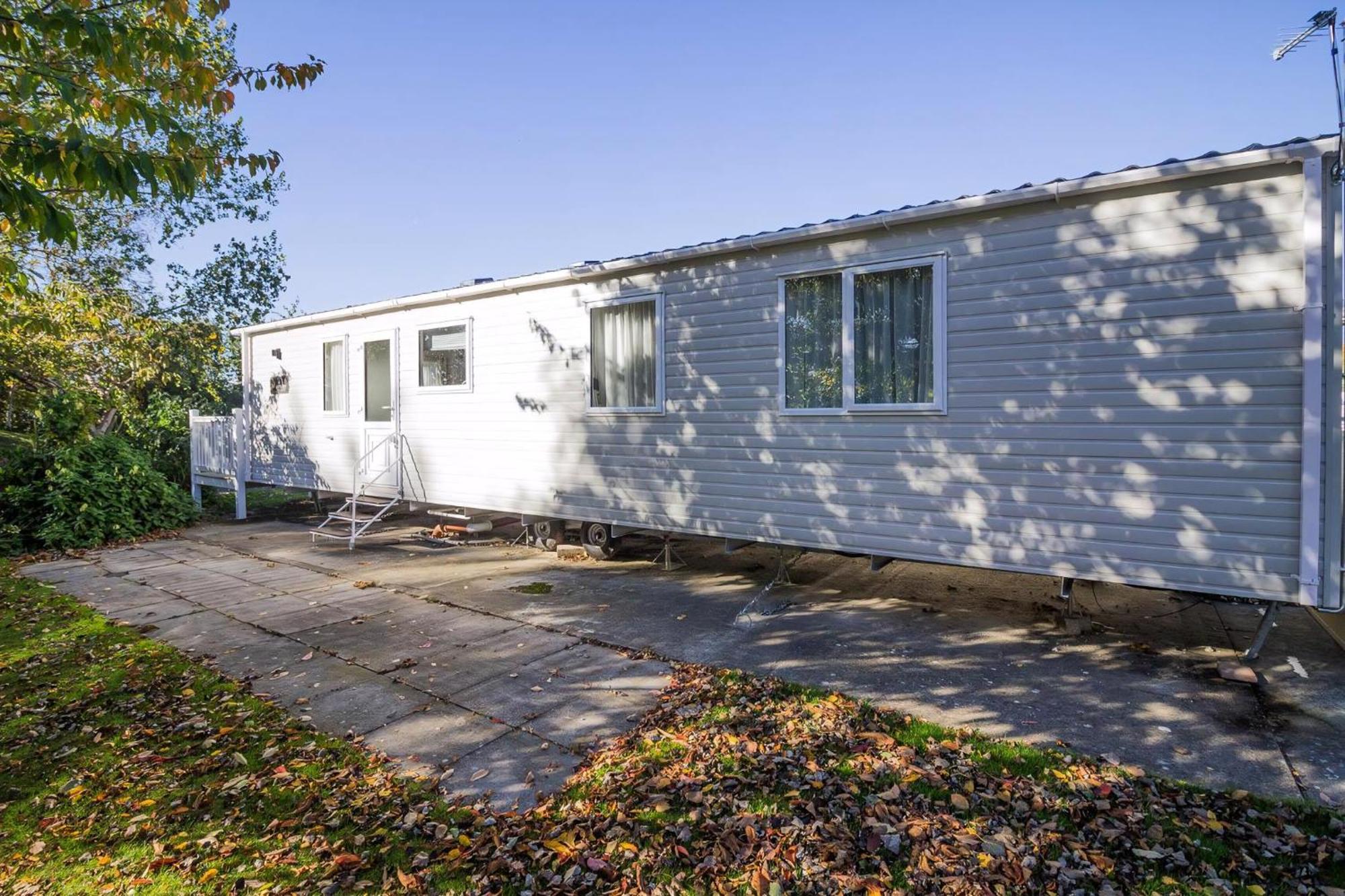 Beautiful 6 Berth Caravan With Decking At Southview Holiday Park Ref 33024O Hotell Skegness Eksteriør bilde