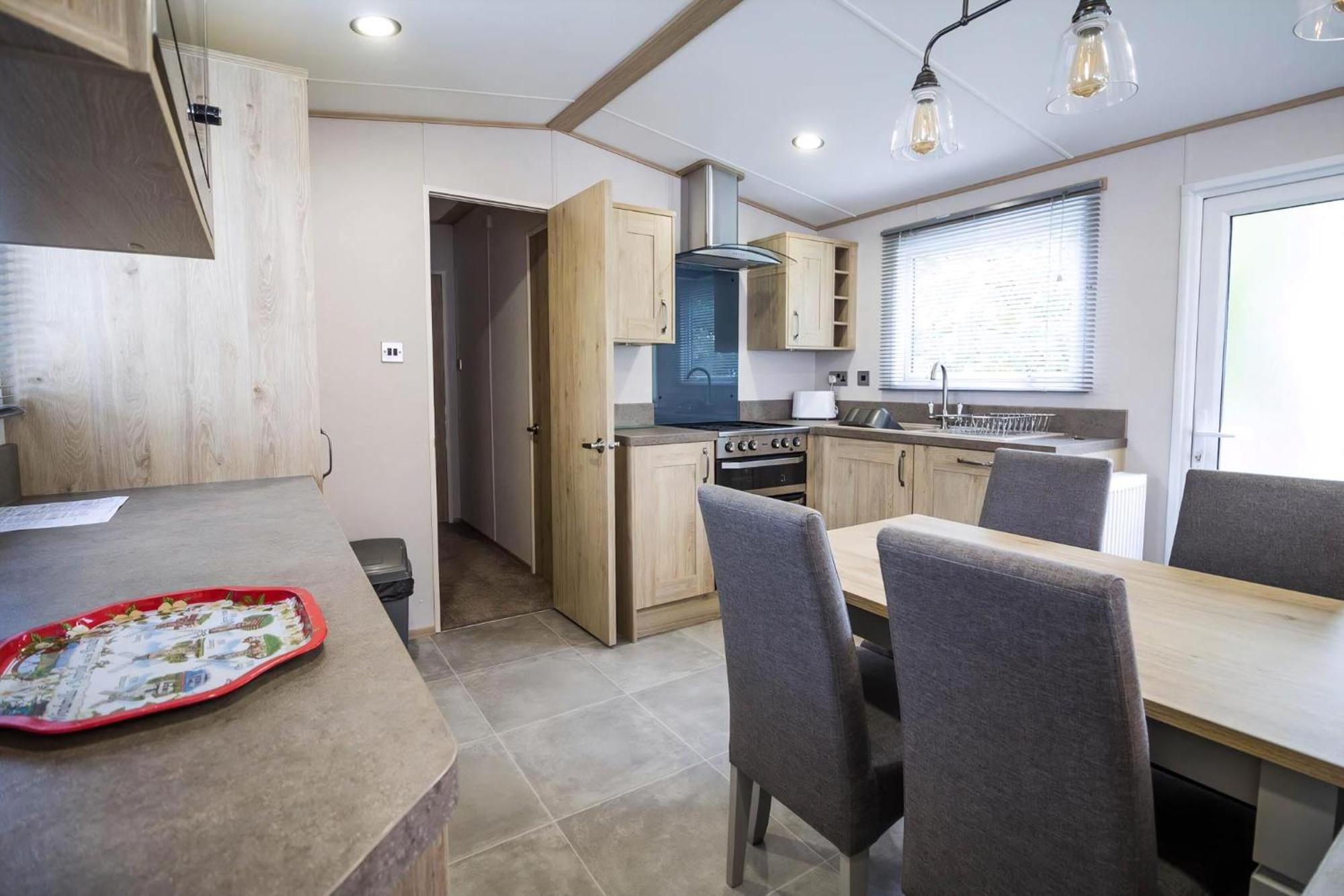 Beautiful 6 Berth Caravan With Decking At Southview Holiday Park Ref 33024O Hotell Skegness Eksteriør bilde